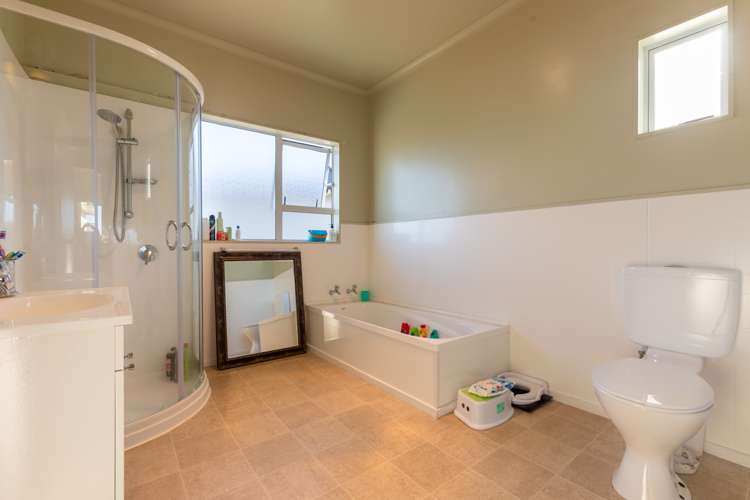 45 Christian Street Dannevirke_10