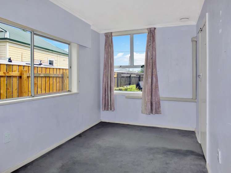 2 Hillary Street Foxton_11