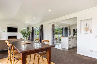 6 Oakdale Drive_3