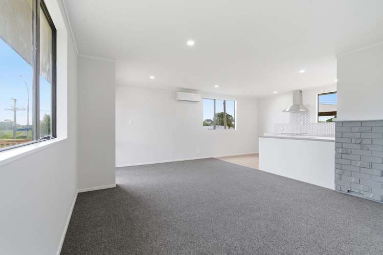 10 Whitaker Street_4