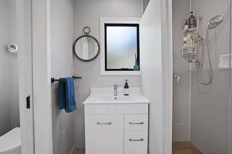 1 Mount Avenue Pauanui_13