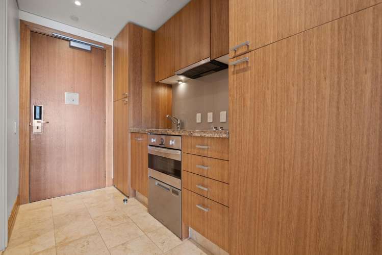 2504/1 Courthouse Lane Auckland Central_7