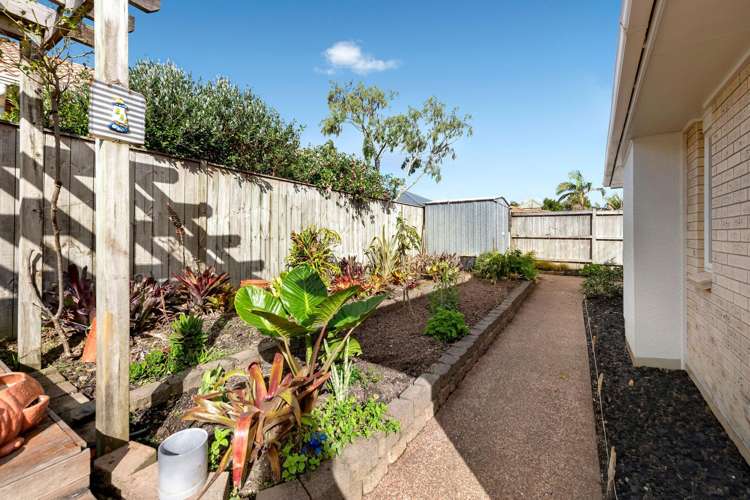 94 Bob Charles Drive Golflands_24