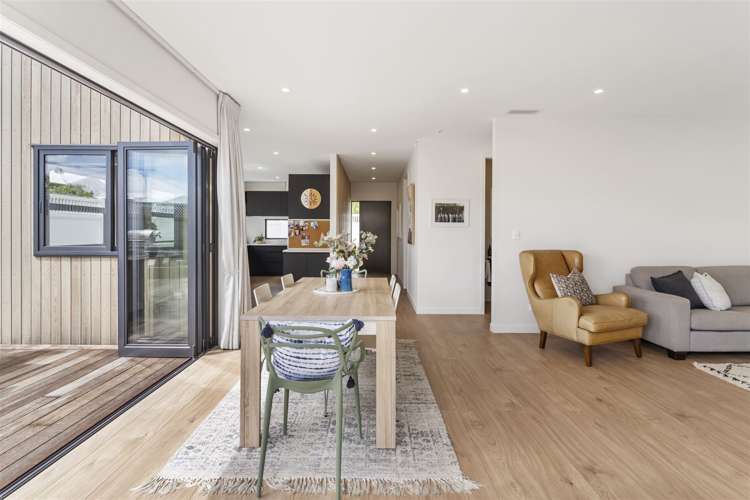 20 Lynton Road Bucklands Beach_11