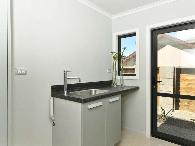 9 Gibbston Close Huntington_17