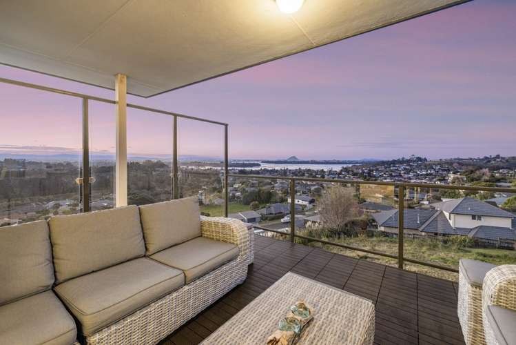 25 Aurora Avenue Welcome Bay_16