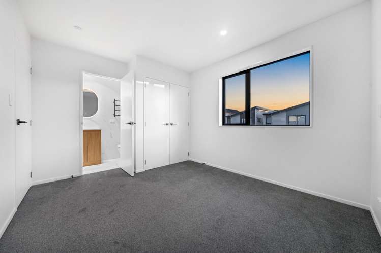 22 Whare Kauri Road Papakura_12