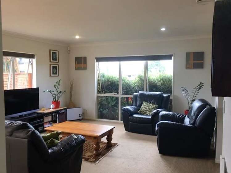 10 Aberdeen Crescent Wattle Downs_5