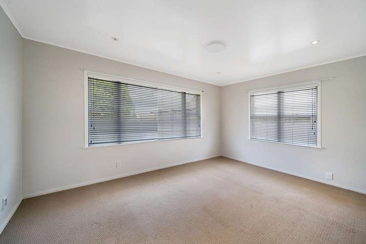 16 Coniston Avenue Te Atatu South_17