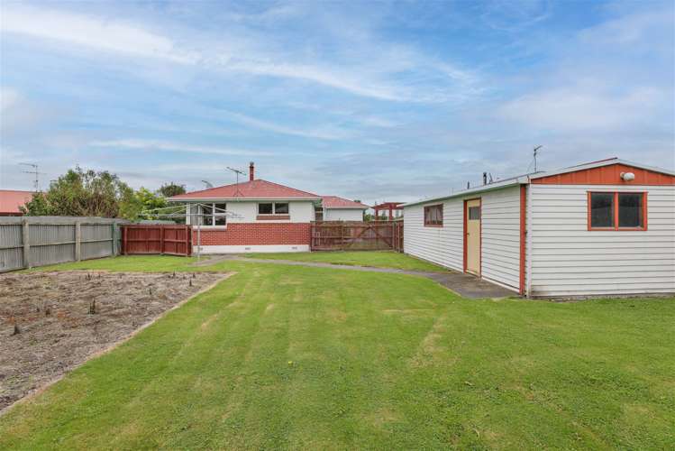 9 Reddecliffe Crescent Hampstead_16