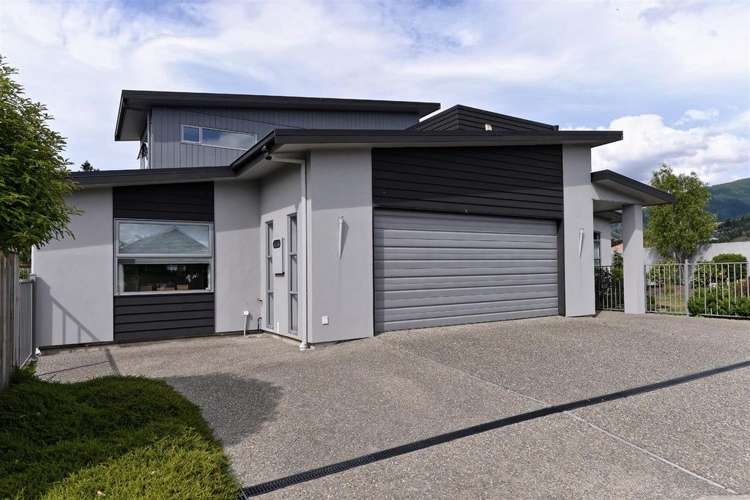 2 Lucy Murcott Place Stoke_1