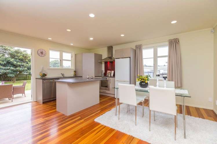 50 Sutton Crescent Papakura_4