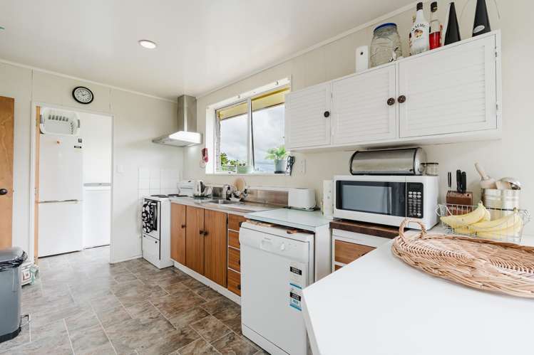 72 Amanda Avenue Dinsdale_6