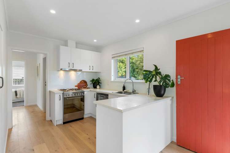 1/88 Verbena Road Birkdale_2