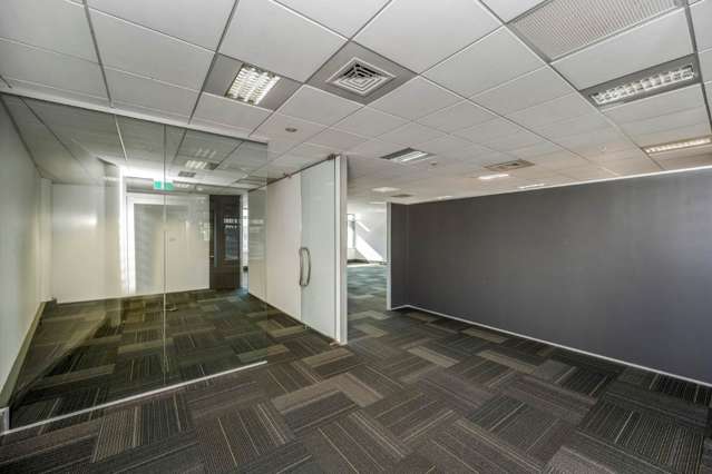 Unit 3.2 /381 Great South Road Ellerslie_4