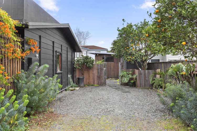 53 Wainui Road Raglan_16