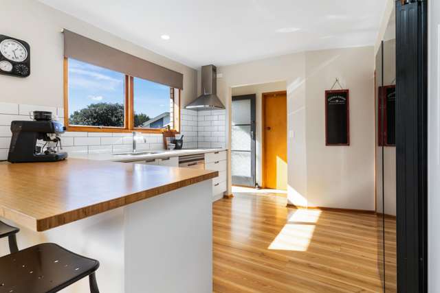 30b Bassett Street Burwood_2