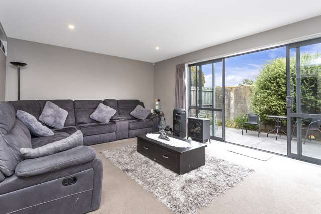 2/190 Lincoln Road Addington_3