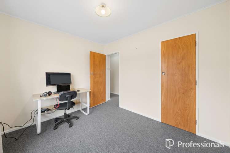 7A Lincoln Grove Wainuiomata_12