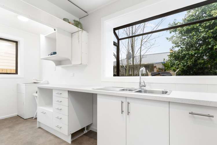 81 Carisbrooke Street Aranui_6