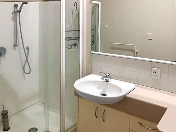 1j/72 Wellesley Street Auckland Central_4