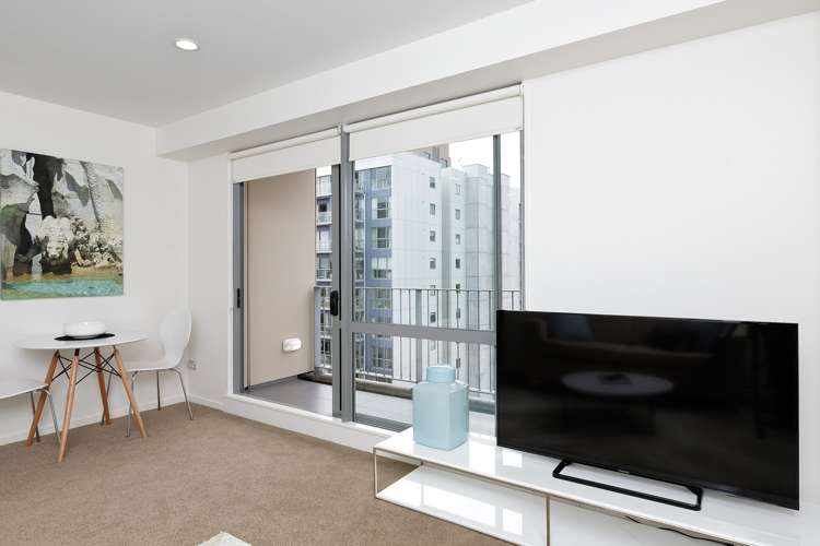 1106/17 Vogel Lane Auckland Central_7