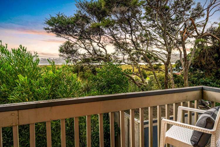 2 The Terrace Herald Island_16