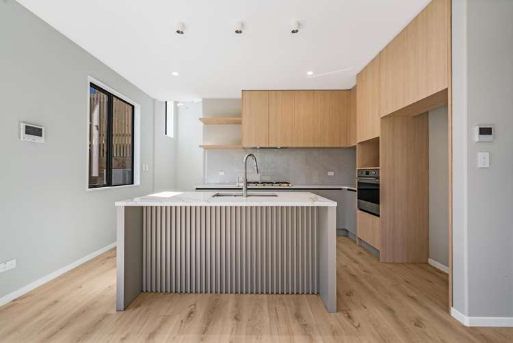 36 Whakairo Crescent Gulf Harbour_9