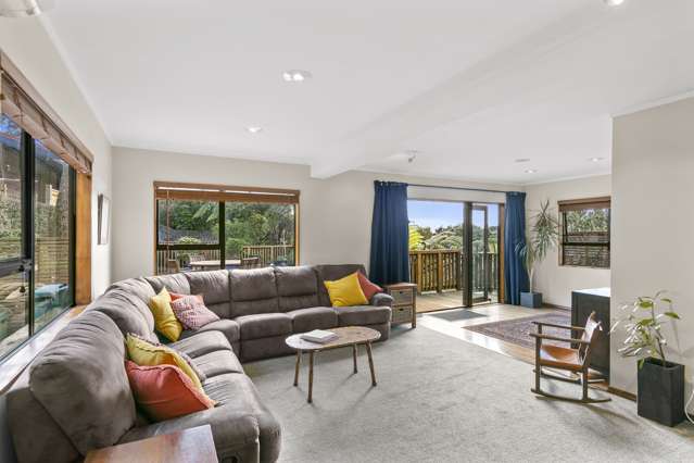 2 Wrights Hill Road Karori_1