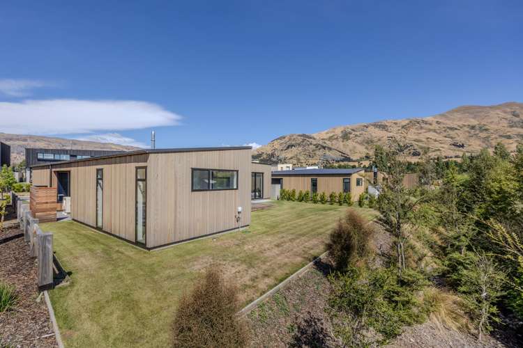 44 Stackbrae Avenue Wanaka_30