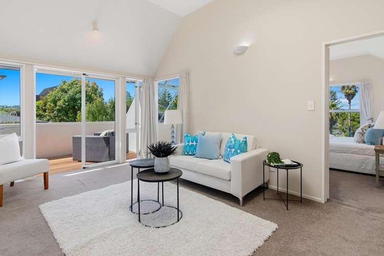 2/99 Hebron Road Waiake_17