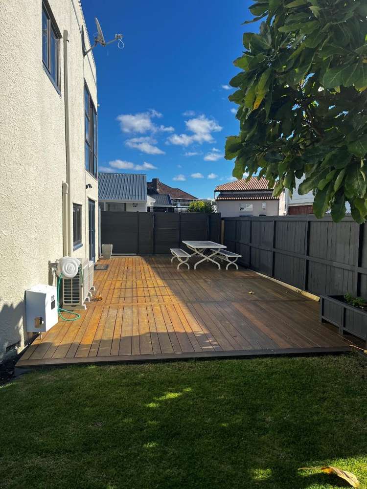 5 Hattaway Ave Bucklands Beach_13