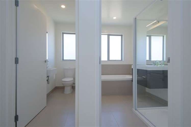 5 Electric Place Cromwell_13