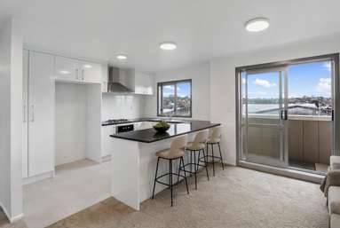 95R Felton Mathew Avenue_2