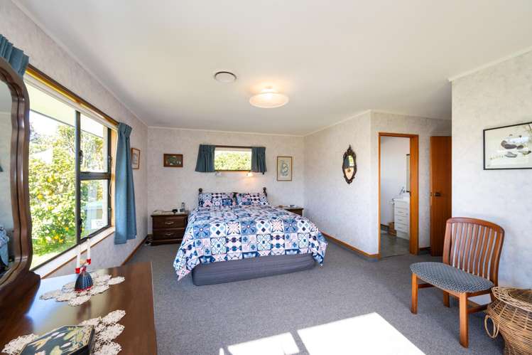 3 Omega Place Parkvale_9