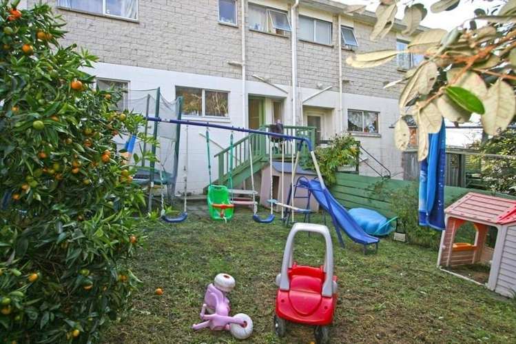 8/116 Seabrook Avenue New Lynn_9