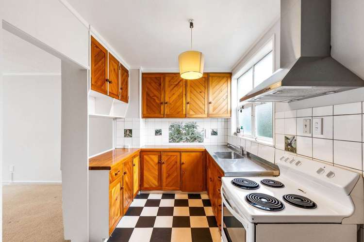 2/35 Esplanade Road Mt Eden_7