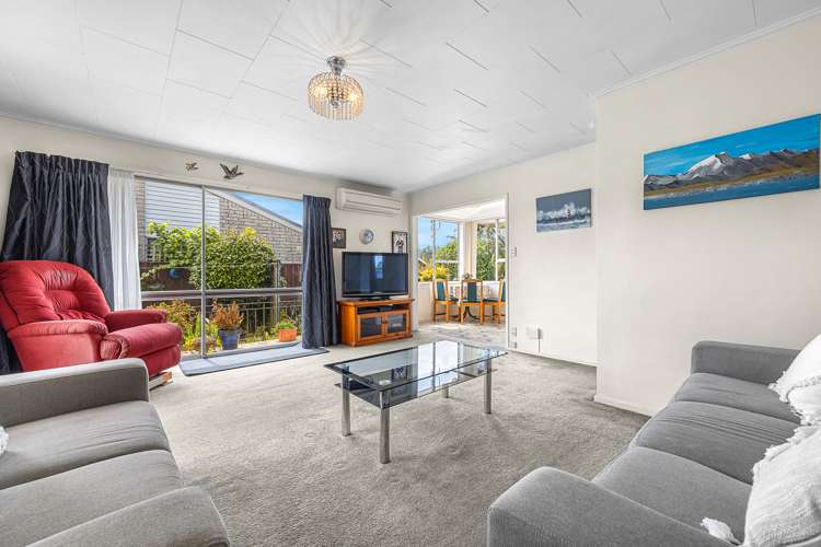 1 Omega Place Casebrook_8