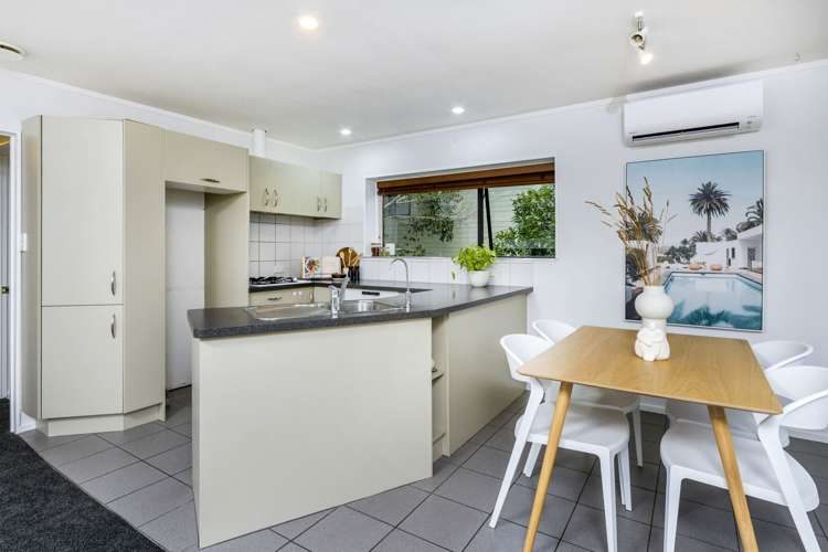 2/23 Heathglen Place Bayview_10