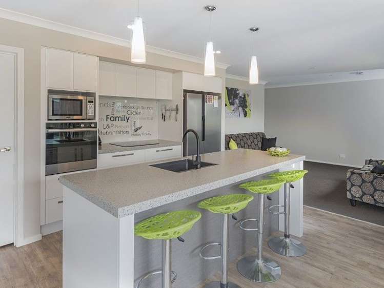 47 Curtis Street Stoke_9