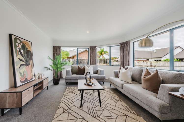 29 Somerton Drive Huntington_3