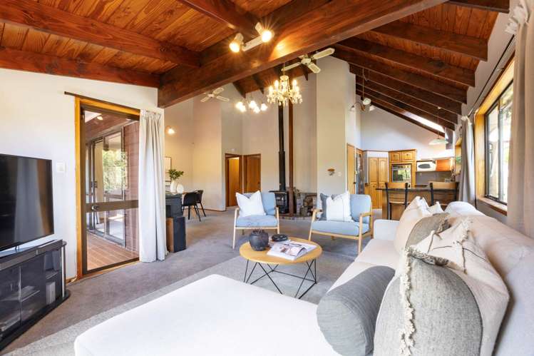 2/171 Atkinson Road Titirangi_7