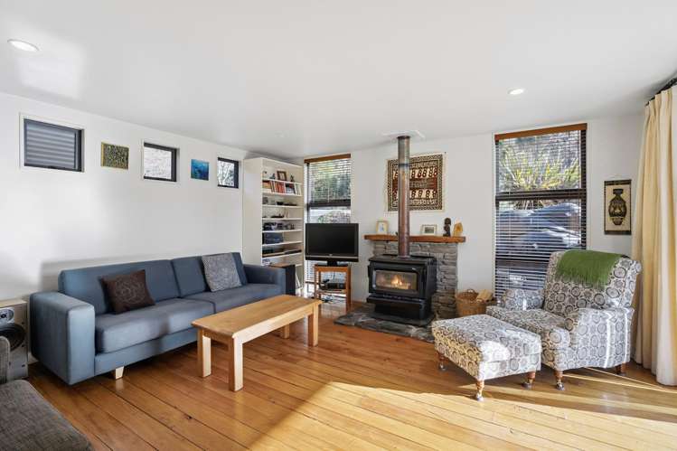 35 Ferry Hill Drive Lower Shotover_5
