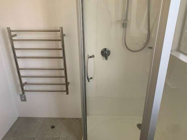 52 Butler Stoney Crescent Silverdale_13