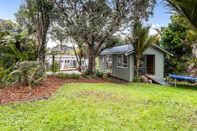 28 Tasman View Road Bethells Beach_19