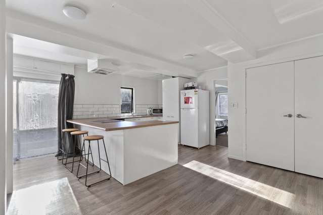 1/16 Abbotsford Street 3295_1