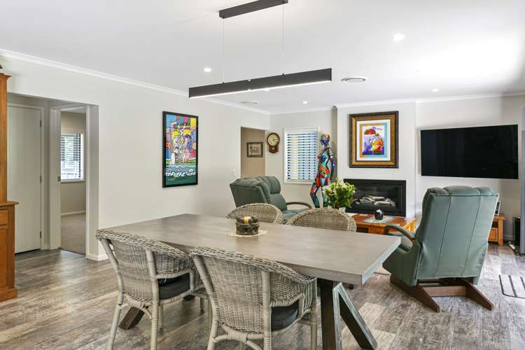 68 Parawera Drive Acacia Bay_11