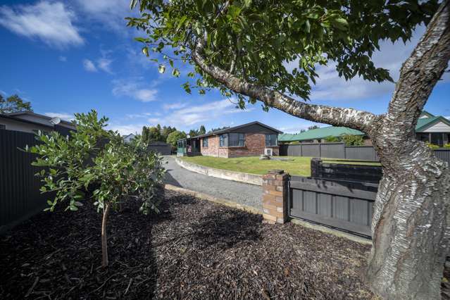 Your Te Anau Opportunity. Space, Views & Potential