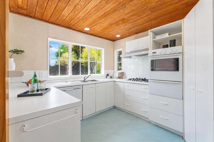 15 Kingshaven Close Mt Roskill_12