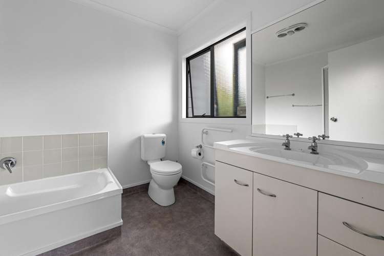 11 Langstone Street Welcome Bay_12